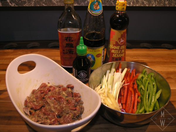 Rindfleisch mit Paprika und Hoisinsauce